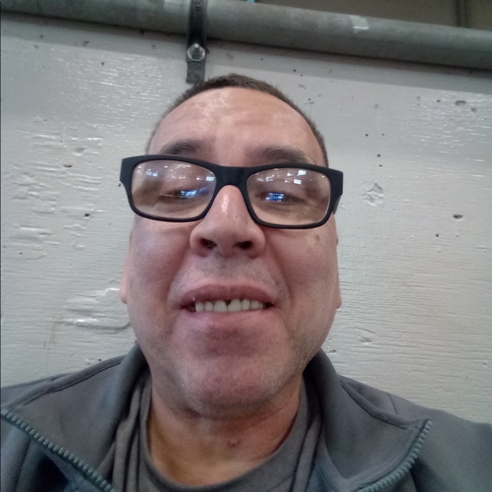 Meet your Posher, Ramiro